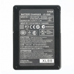 Зарядное устройство LC-E6E (копия) для аккумулятора LP-E6 (Canon EOS: 90D, 80D, 60D, 70D, 6D, 6D mark II, 7D, 7D mark II, 5D mark II, 5D mark III, 5D mark IV, 5DS, 5DR, EOS R, EOS Ra)