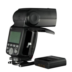 Фотовспышка YongNuo Speedlite YN686EX-RT Canon