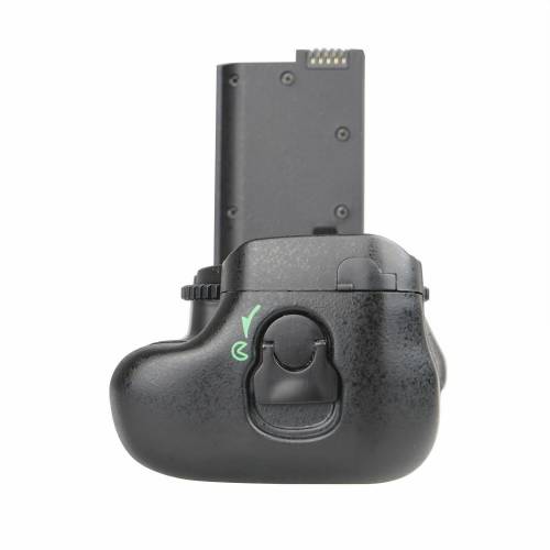 Батарейный блок Travor BG-2W для фотокамеры Nikon D7500